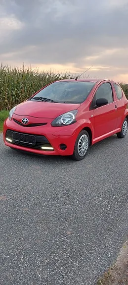 Toyota Aygo 2012 photo 2