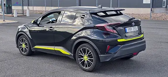Toyota C-Hr 2017 photo 3