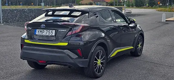 Toyota C-Hr 2017 photo 5
