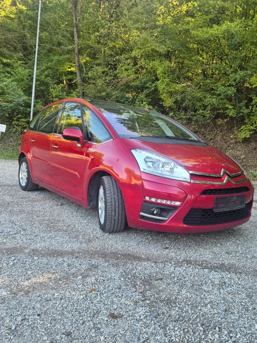 Citroen C4 Picasso 2013 photo 3