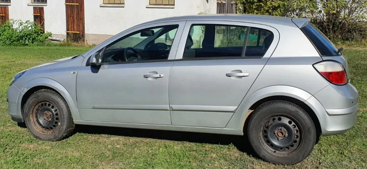Opel Astra 2006 photo 3