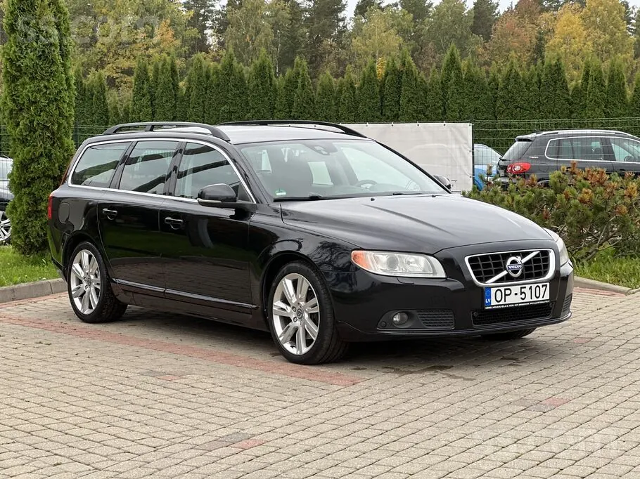 Volvo V70 2013 photo 4
