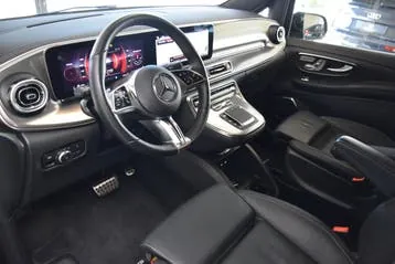 Mercedes-Benz V-Class 2024 photo 2