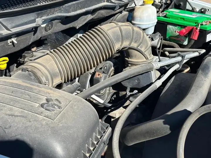 Ram 1500 2012 photo 3