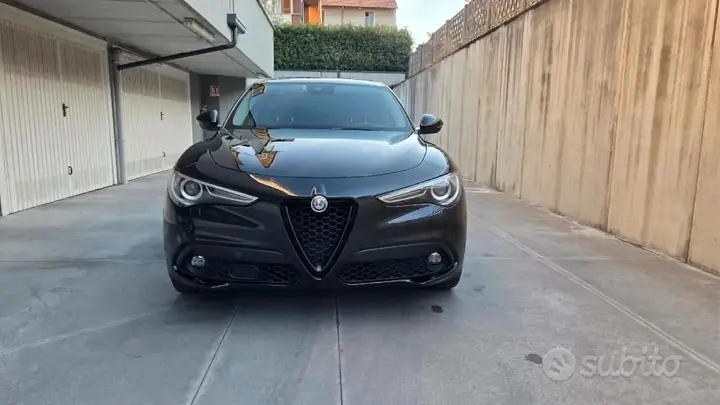 Alfa Romeo Stelvio 2018 photo 4