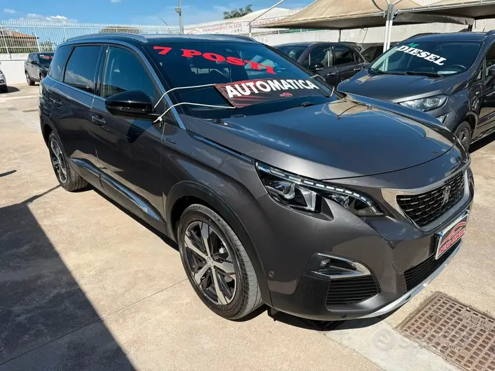 Peugeot 5008 2017 photo 3