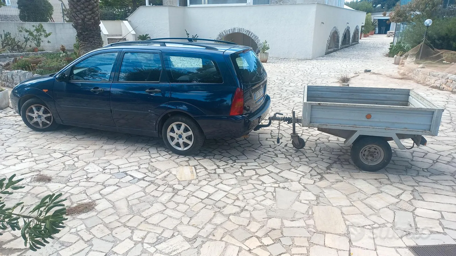 Ford Focus 2001 photo 3