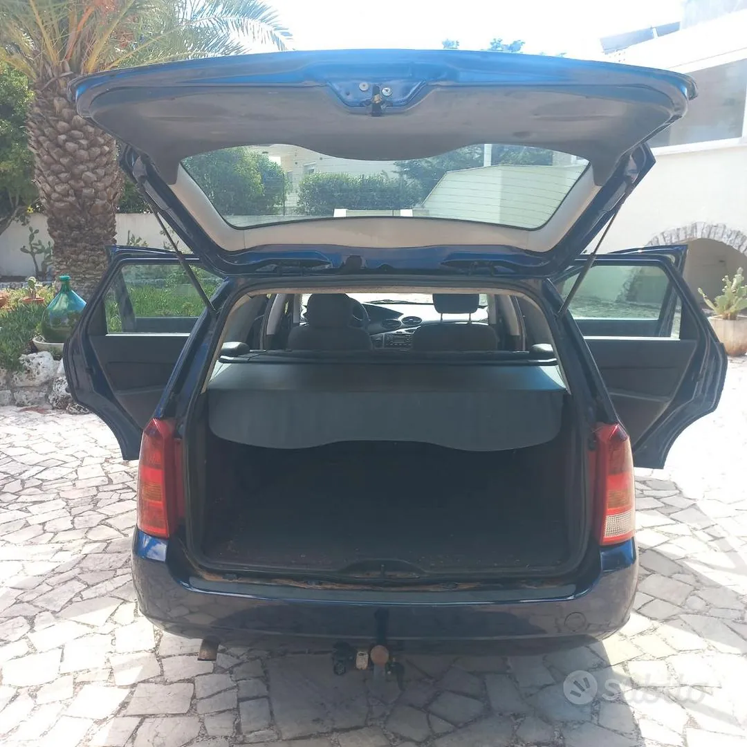 Ford Focus 2001 photo 5