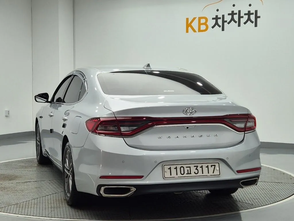 Hyundai Grandeur 2019 photo 2