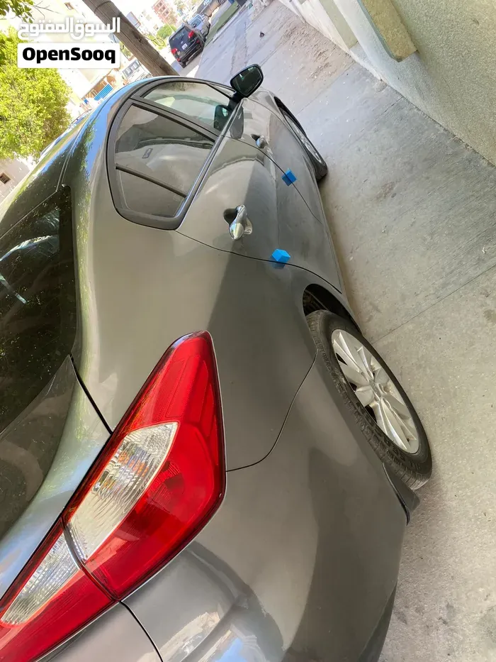 Kia Forte 2015 photo 2