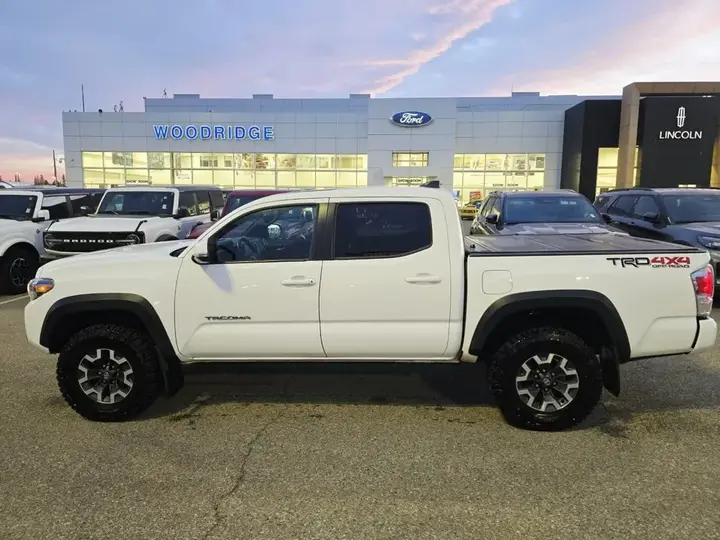 Toyota Tacoma 2023 photo 4