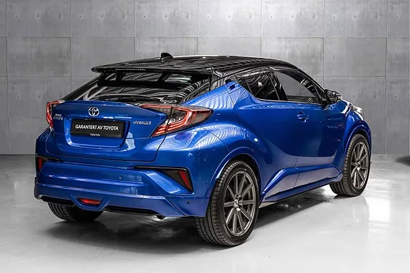 Toyota C-Hr 2017 photo 4