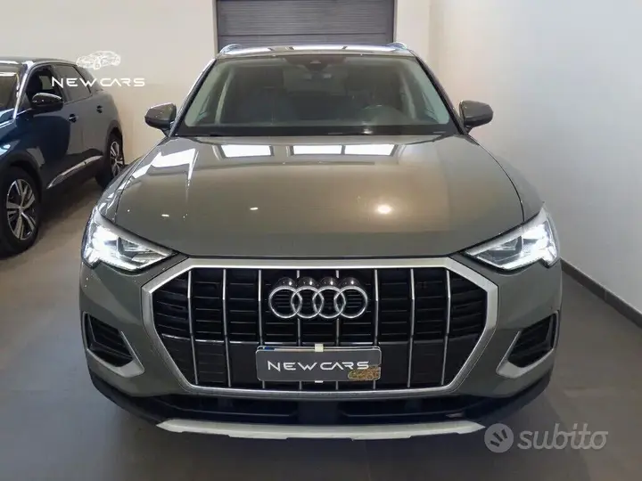Audi Q3 2023 photo 2