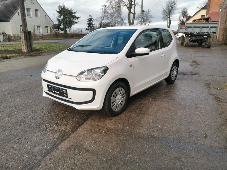 Volkswagen Up