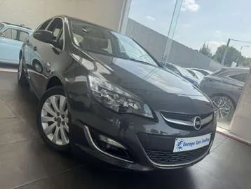 Opel Astra 2015 photo 2