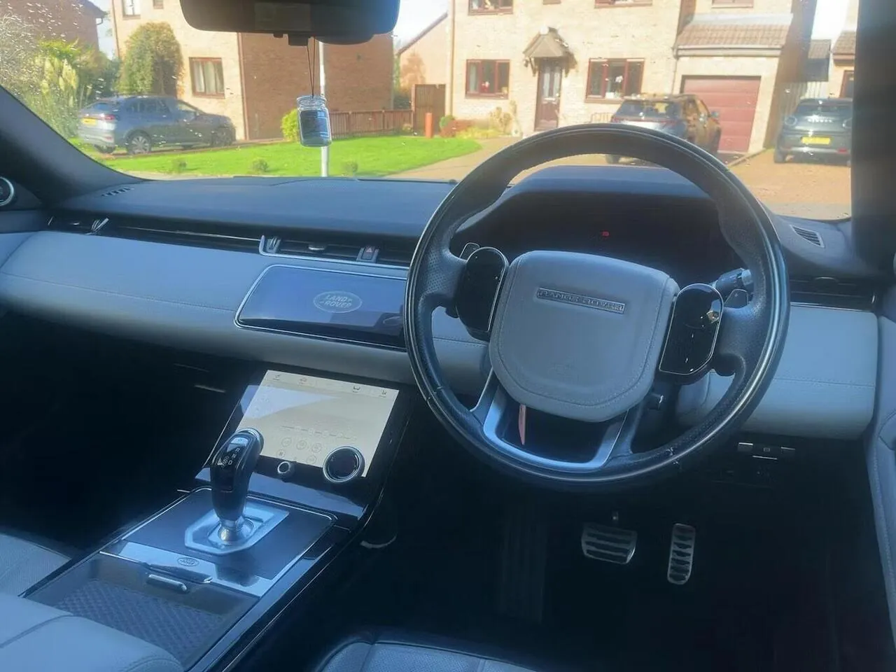 Land Rover Range Rover Evoque 2019 photo 5