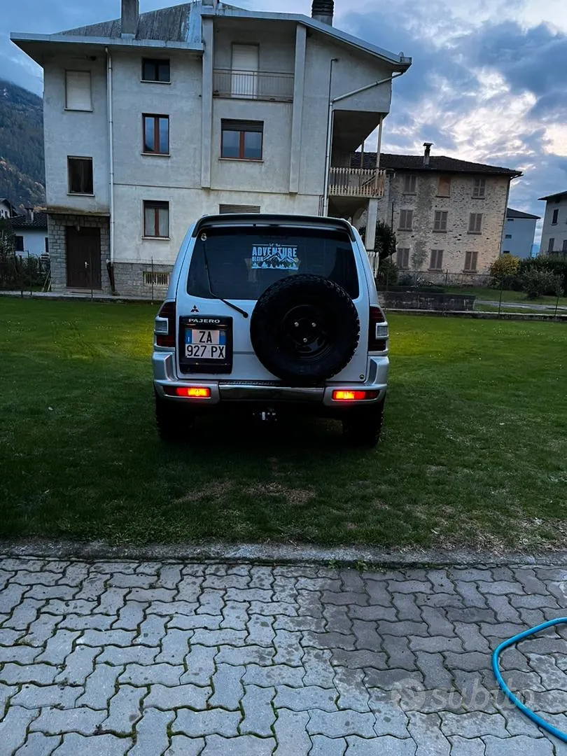Mitsubishi Pajero 2002 photo 5
