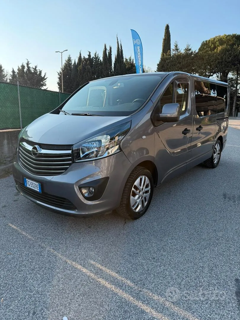 Opel Vivaro 2016 photo 3