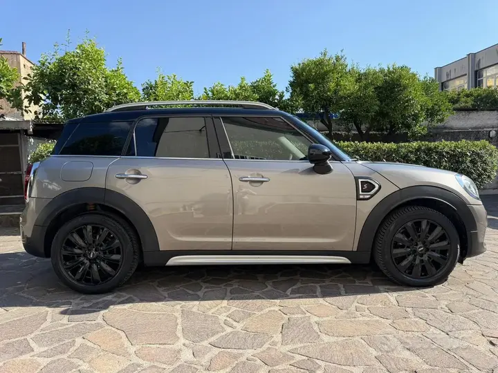 Mini Mini Countryman 2017 photo 4