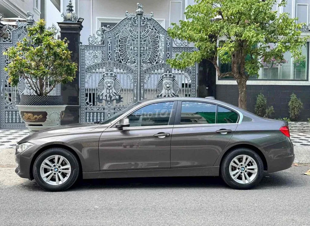 BMW 3 Series 2014 photo 4