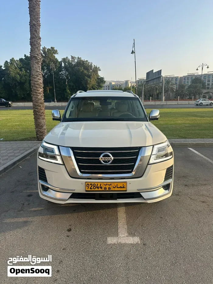 Nissan Patrol 2017 photo 2