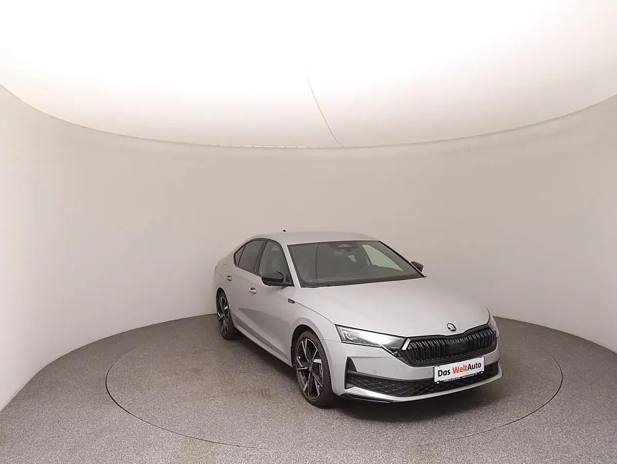 Skoda Octavia 2026 photo 2