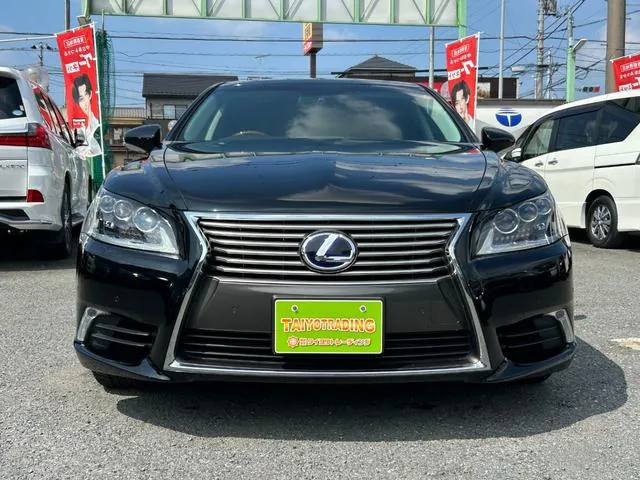Lexus Ls600H 2015 photo 2