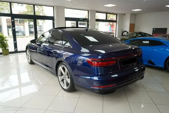 Audi A8 2017 photo 3