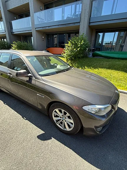 BMW 520 2012 photo 3