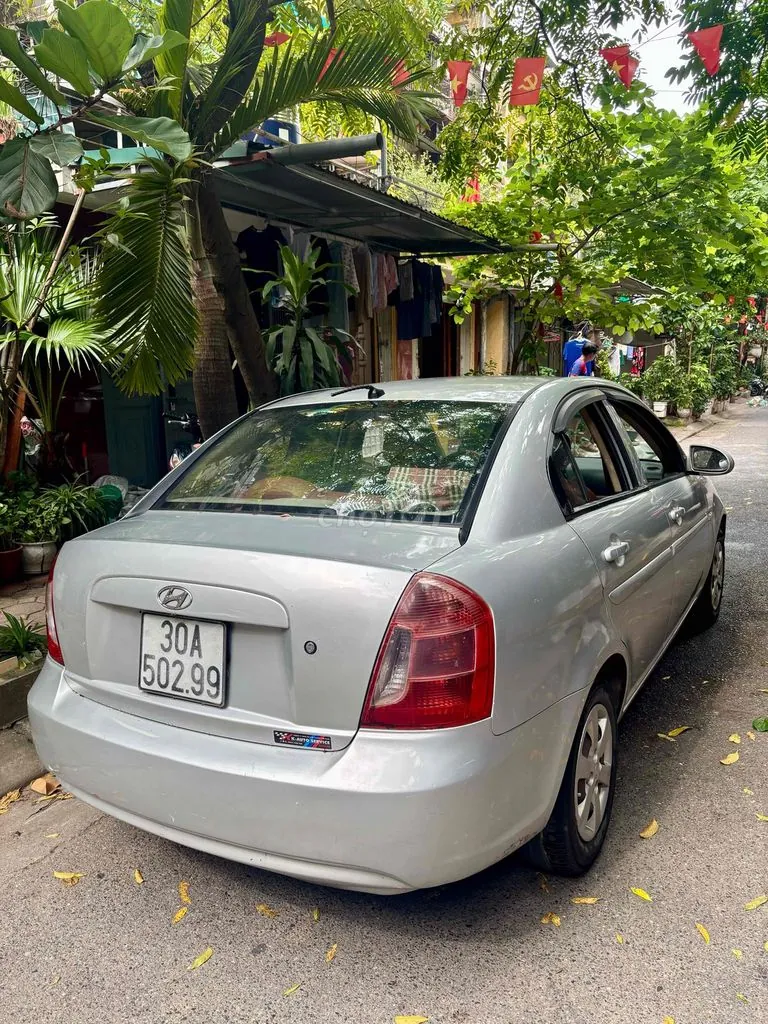 Hyundai Verna 2008 photo 2