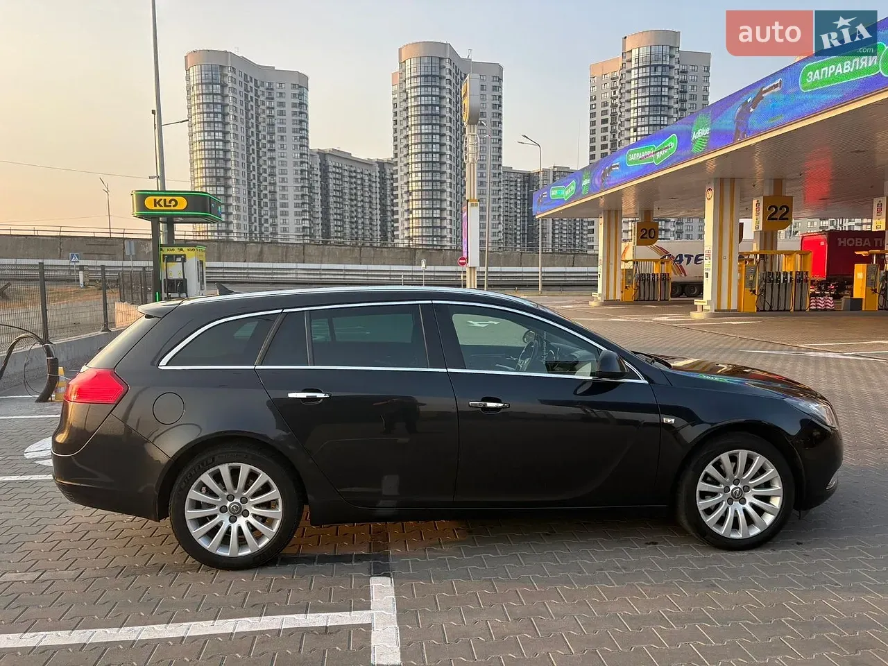 Opel Insignia 2011 photo 4