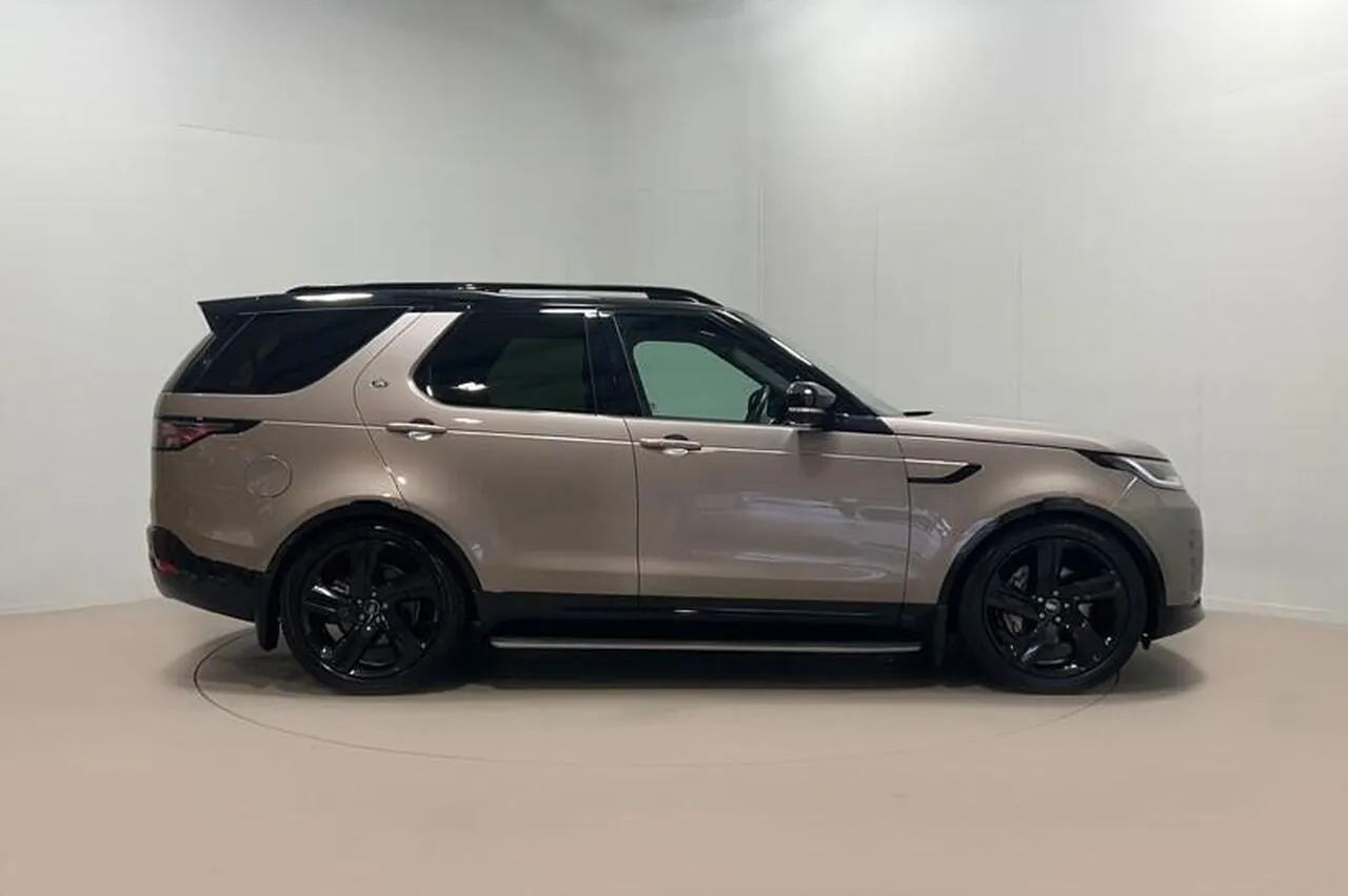 Land Rover Discovery 2023 photo 5