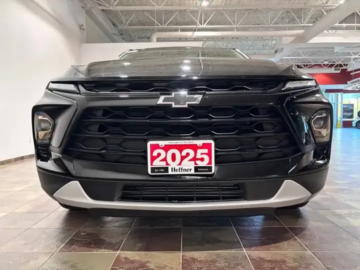 Chevrolet Blazer 2025 photo 4