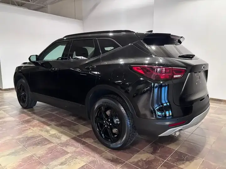 Chevrolet Blazer 2025 photo 3