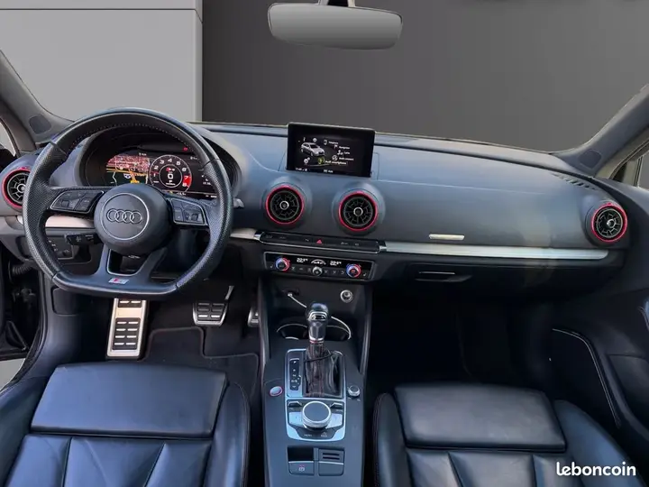 Audi S3 2019 photo 2