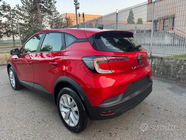 Renault Captur 2026 photo 5