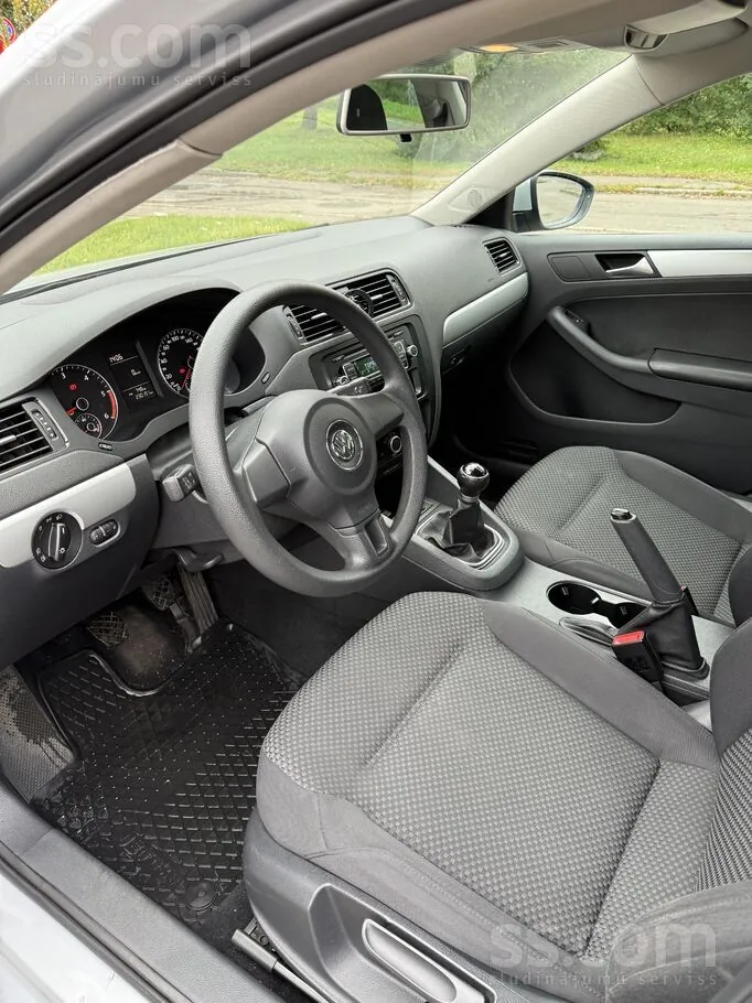 Volkswagen Jetta 2013 photo 5