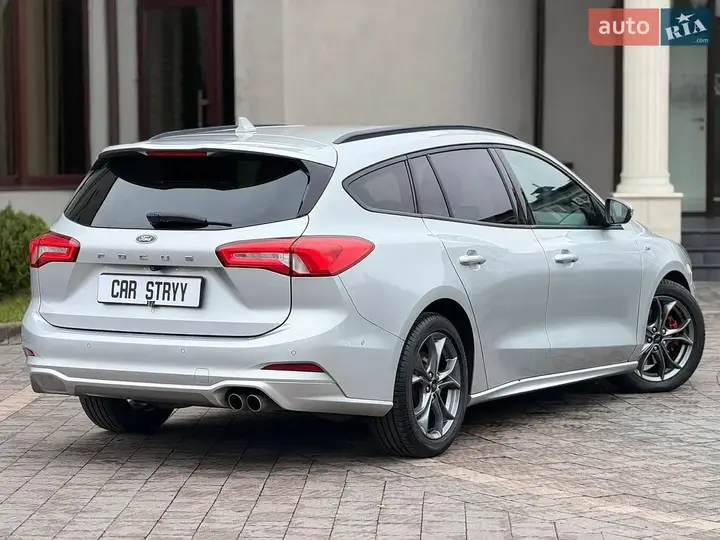 Ford Focus 2019 photo 3