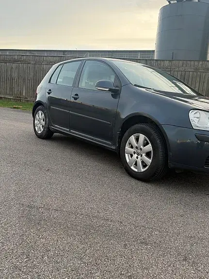 Volkswagen Golf 5 2006 photo 2