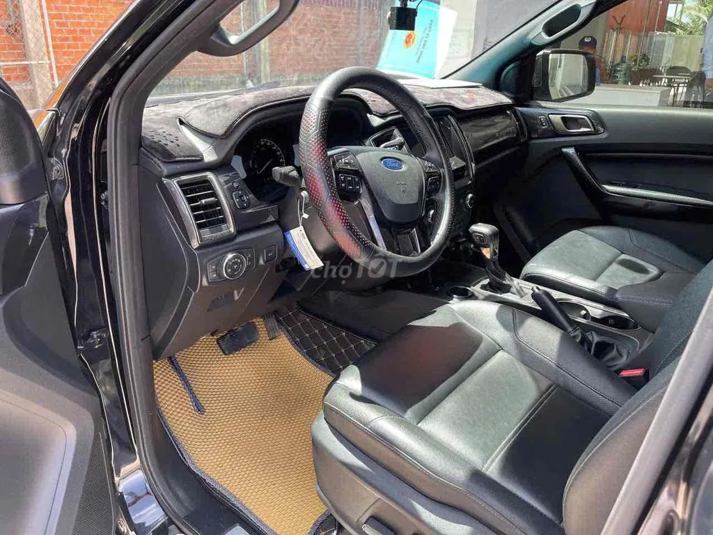 Ford Everest 2021 photo 4