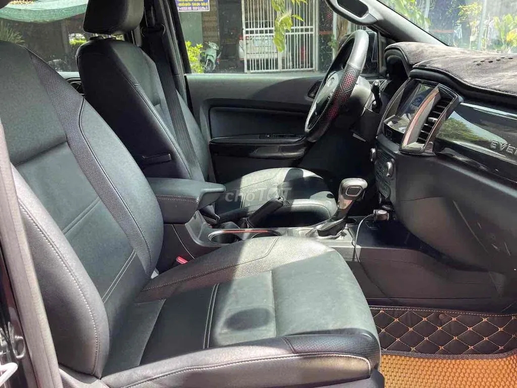 Ford Everest 2021 photo 5