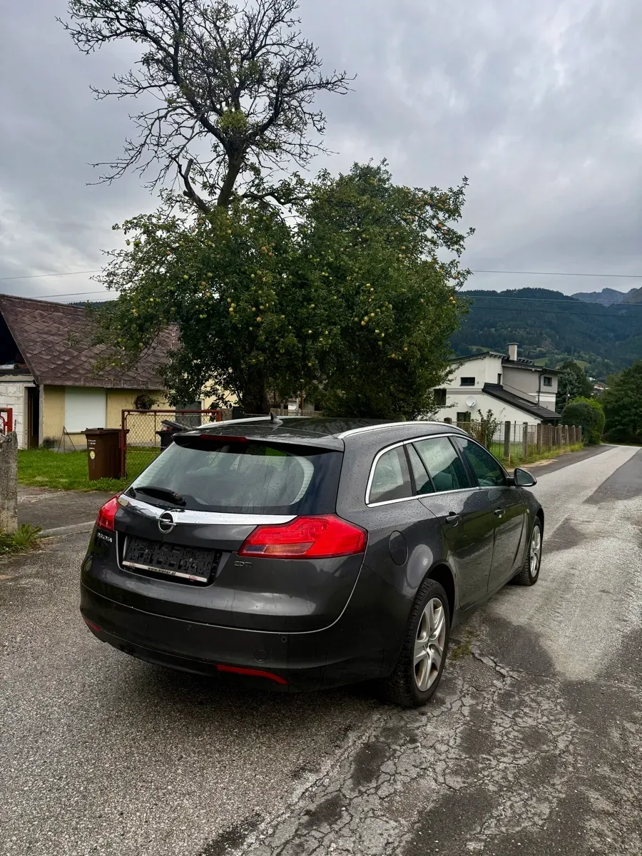 Opel Insignia 2011 photo 3