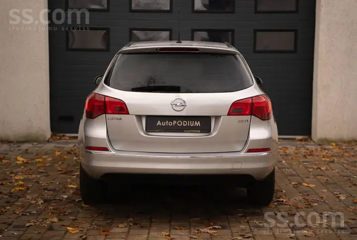 Opel Astra 2016 photo 4