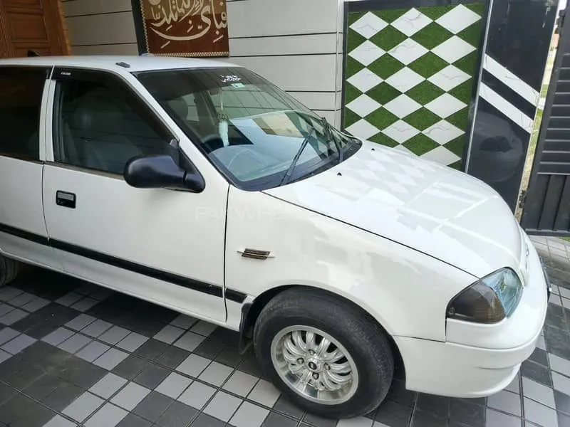 Suzuki Cultus