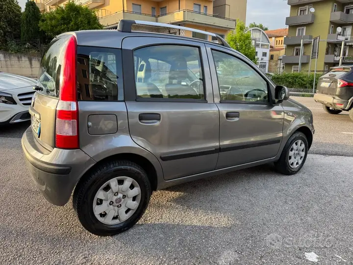 Fiat Panda 2011 photo 3