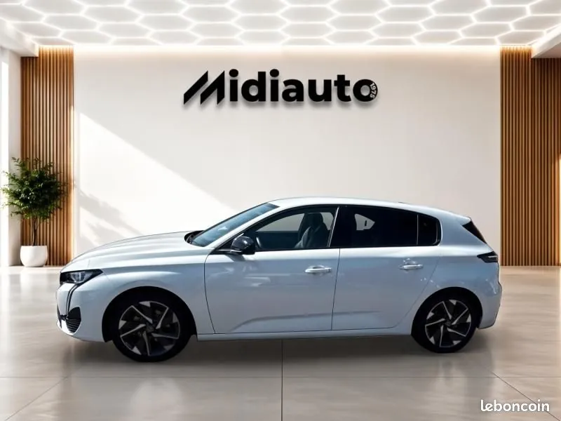 Peugeot 308 2023 photo 2