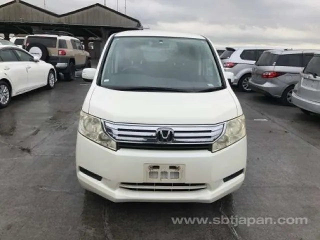 Honda Stepwagon 2009 photo 5