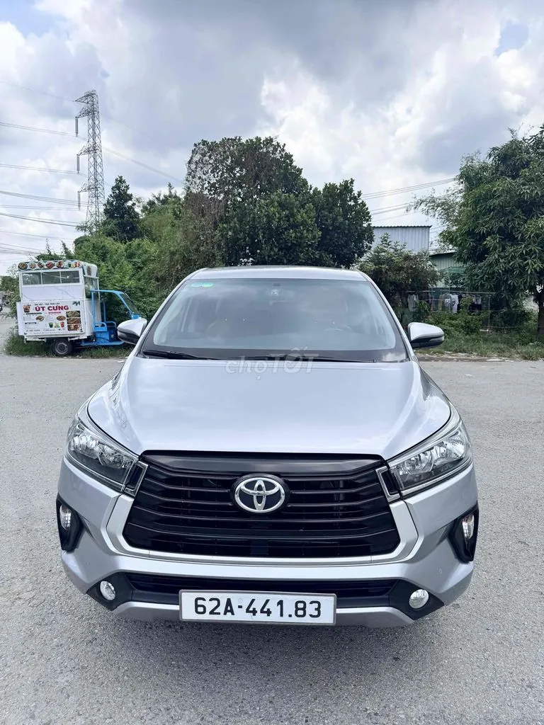 Toyota Innova
