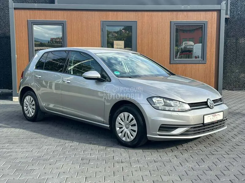 Volkswagen Golf 2017 photo 2
