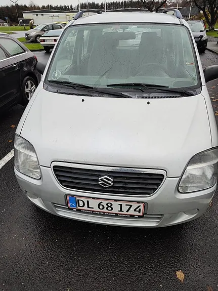 Suzuki Wagon R 2001 photo 4
